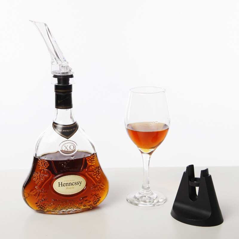 1pcs Magic Wine Decanter Red Wine Aerating Pourer Spout Decanter Wine Aerator Quick Aerating Pouring Tool Pump Portable Filter
