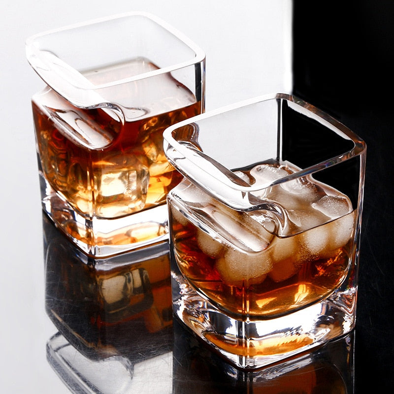 2 PCS Crystal Glass Spirit Cup With Cigar Holder