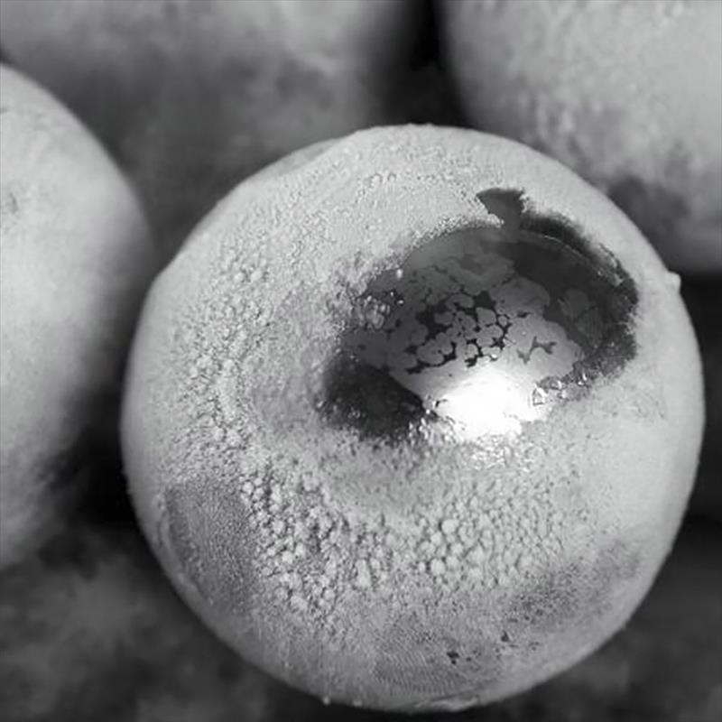 2 Pieces 55mm Sphere Stone Stainless Steel Cooling Cubes